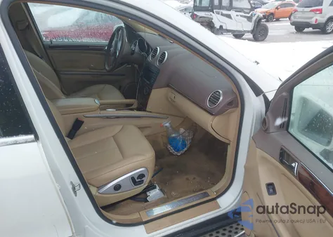 2011 Mercedes-Benz Gl-Class Gl 450 z USA, uszkodzony, nr VIN 4JGBF7BE5BA724204